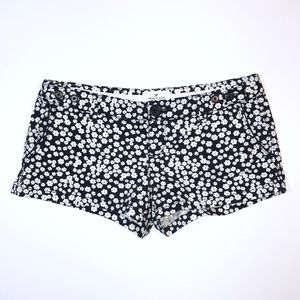 AMERICAN EAGLE Navy White Flower Low Rise Shorts 4